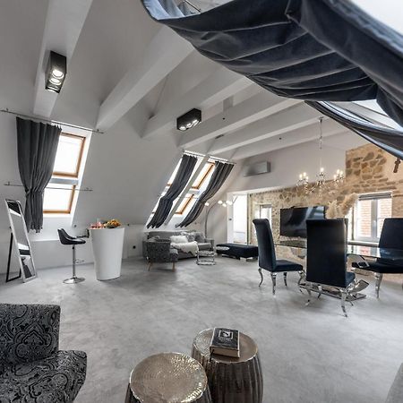 Coco Chanel Boutique Apartment By Goodnite Cz Брно Экстерьер фото